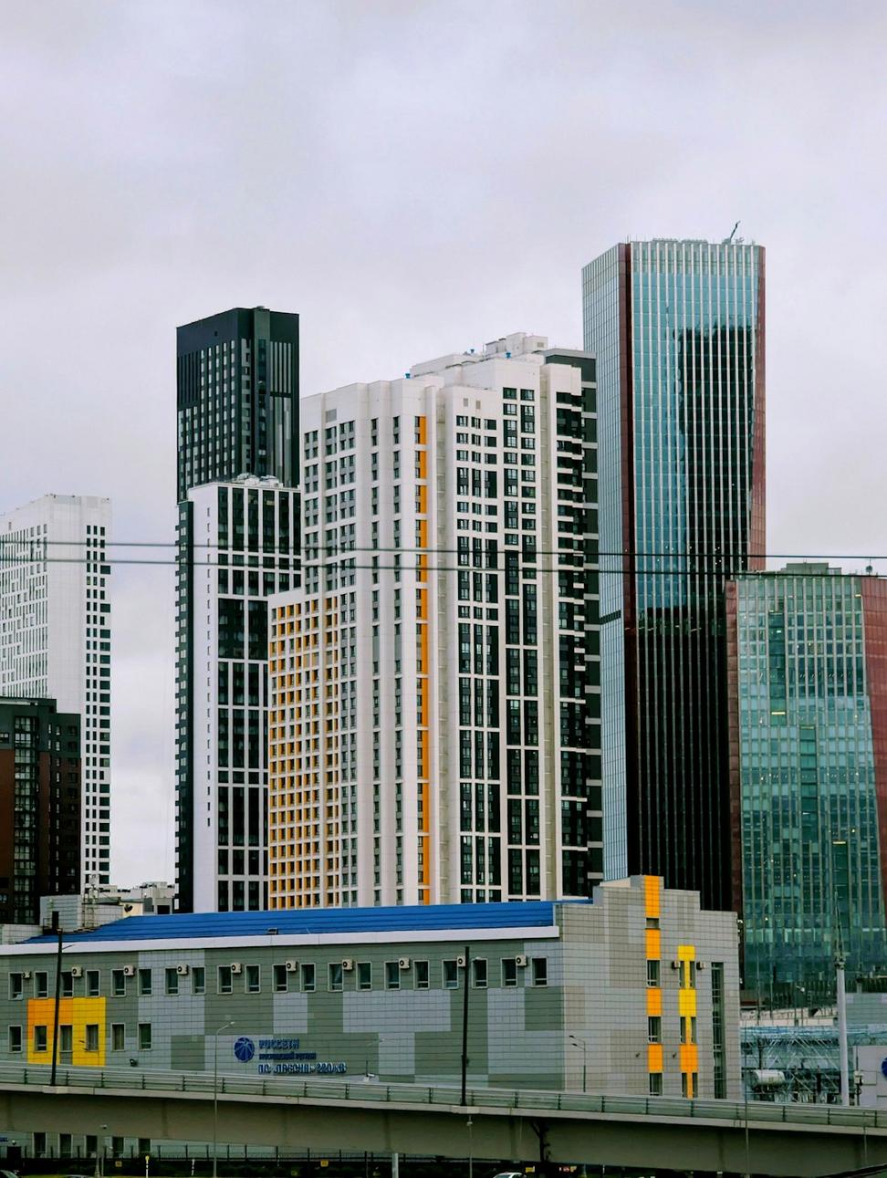 Crimson Corporate Center